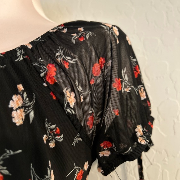 Floral dress - Picture 5 of 11